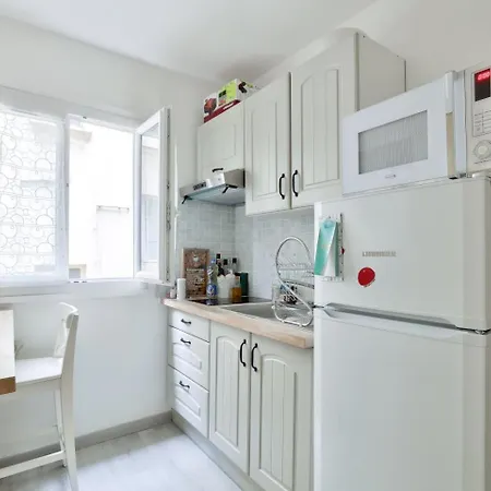 Апартаменты Cosy Proche Du Canal Saint-martin *